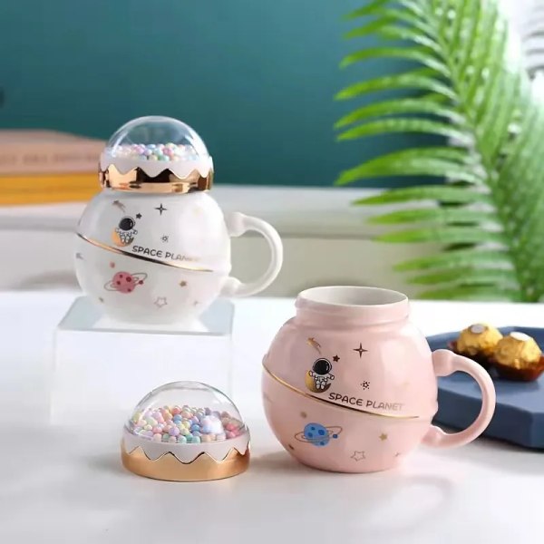 1pc Astronaut Mug with Lid and Spoon, Creative Astronaut Series Space Mug, Ceramic Couple Mug, Cute Girl Gift for Friends Gift