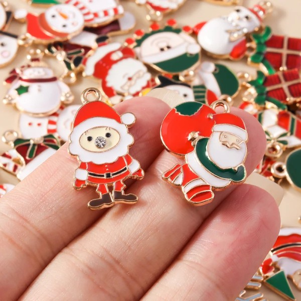 Random Mixed 5/20pcs Fashion Christmas Charms Enamel Candy Cane Santa Snowman Tree Deer Charm Pendants for DIY Jewelry Making