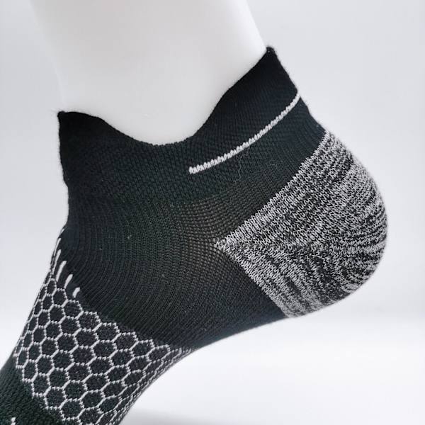 BOMBAS 4 pairs Men's Honeycomb Lightweight running Ankle Socks Grey Size Med