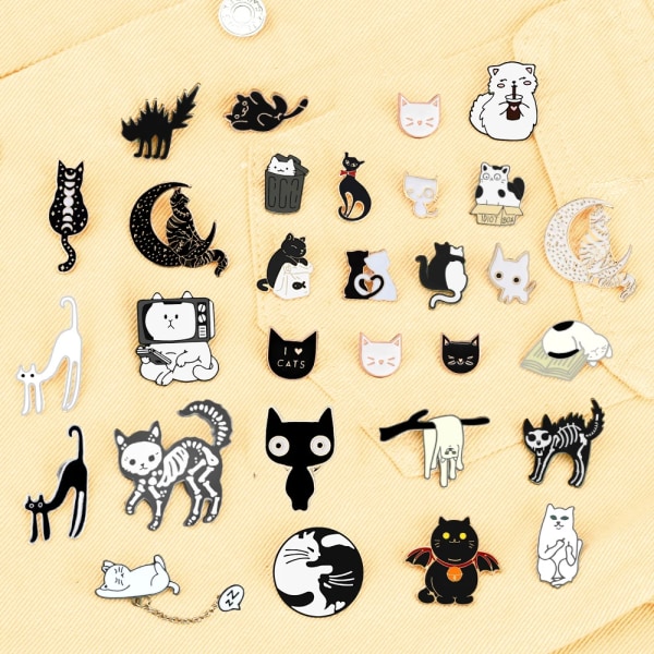 Cat Lover Collection Brooches Cute White Black Cat Badges Pins Sleepy Hug Kitty Enamel Pins Coat Hat Animal Decoration Jewelry