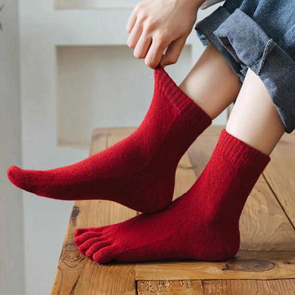 5 Pairs Wool 5 Finger Socks Winter Solid Fluffy Thick Thermal Keep Warm Soft Elastic Simple Women Short Toe Socks Good Quality