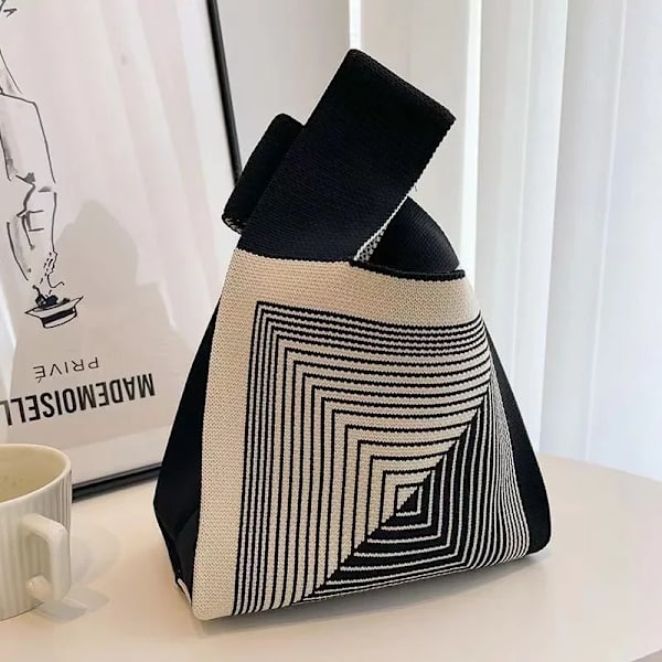 Handbag sub knitted handbag fashion Japanese style tote wristlet slippery baby handbag go out to work small handbag