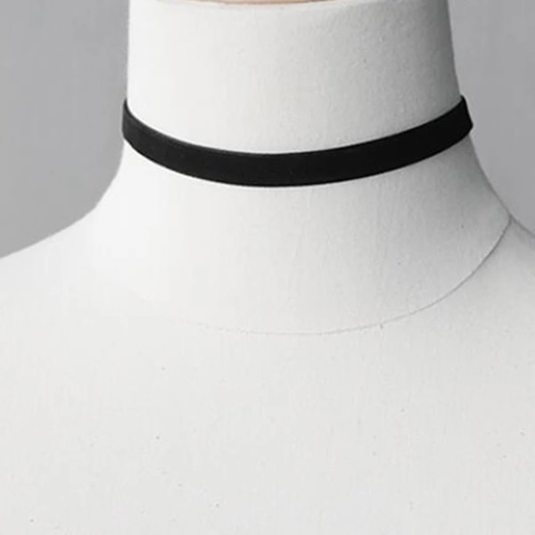 Fashion Tatto Black Velvet Short Choker For Women Punk Style Rope Necklace Vintage Gothic Jewelry Torques Collares Feminino