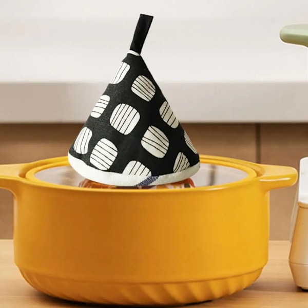 Heat-Resistant Pot Handle Cover Avoid Burns Pot Grabber Oven Mitts Cookware Holders Cover Kitchen Gadgets