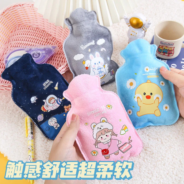 Cartoon Plush Water Injection Hot Water Bag Cute Mini Hand Warming Treasure for Girls to Keep Warm and Apply to Their Stomach