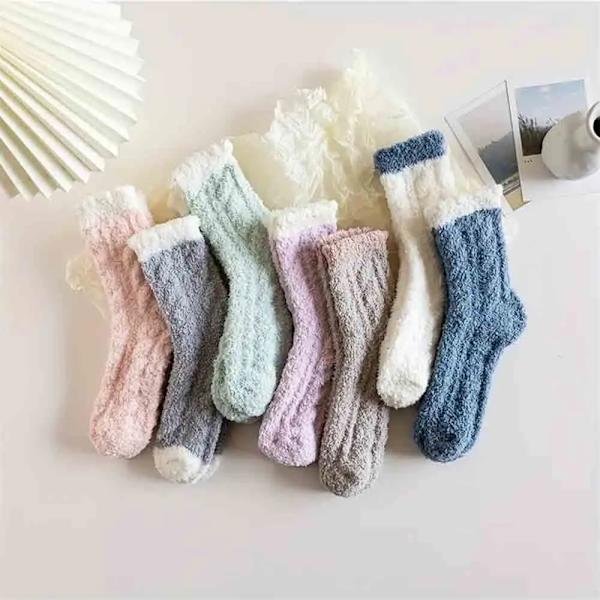 7 Pairs/Lot Cute Women's Mid Length Socks Coral Velvet Warm Autumn Winter Floor Socks Fashion Kawaii Plush Thicken Girls' Socks