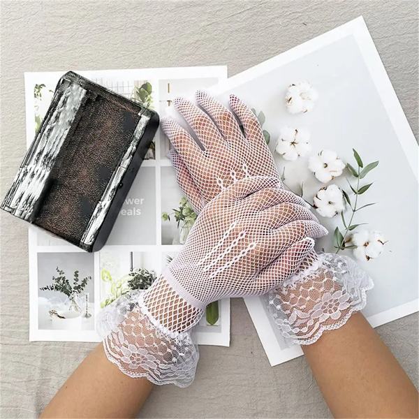 Elegant Uv-proof Driving Hollow Out Sexy Lace Gloves Mesh Fishnet Gloves Full Finger Gloves Bride Mittens