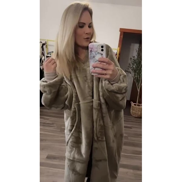 Wearable Blanket Reversible Oversized Warm Blanket Hoodie Sweatshirt Adult Size