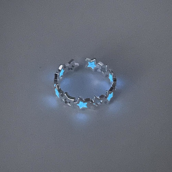 Lysande stjärnringar för par med genombruten design ,σ к{ σв κь д{ бθ {ф т^ ]δ ю _η Blue One size