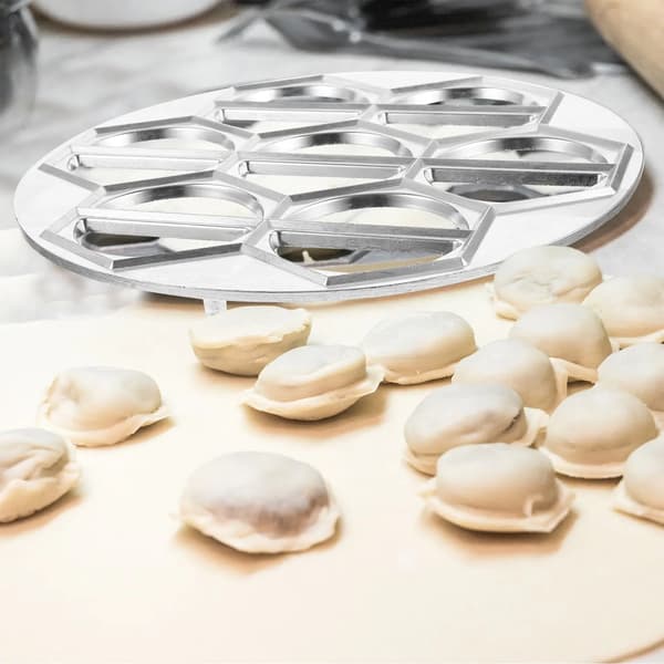 1 st Pro Tools Aluminiumlegering Dumpling Form Multi Hole Metal Dumplings Maker Hushåll Pierogi Form 14 Hål Dumpling