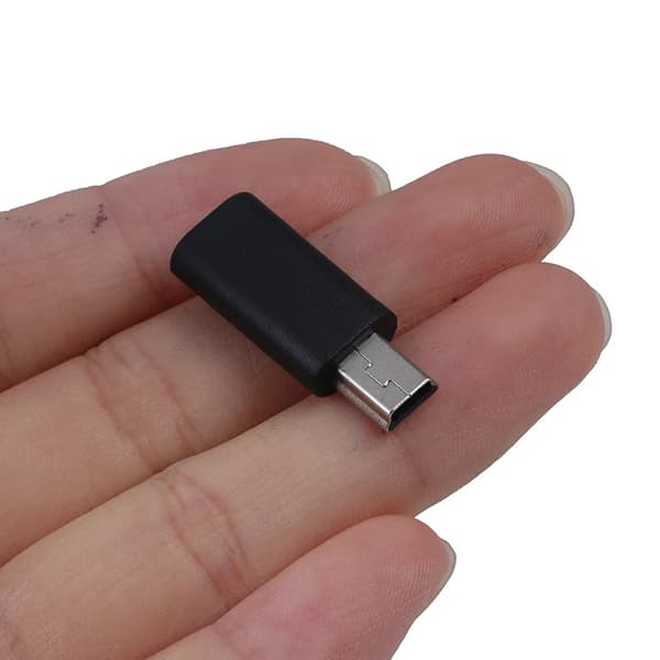 1 st adapteringång Micro USB + utgång Mini USB Micro USB hona till Mini USB hane