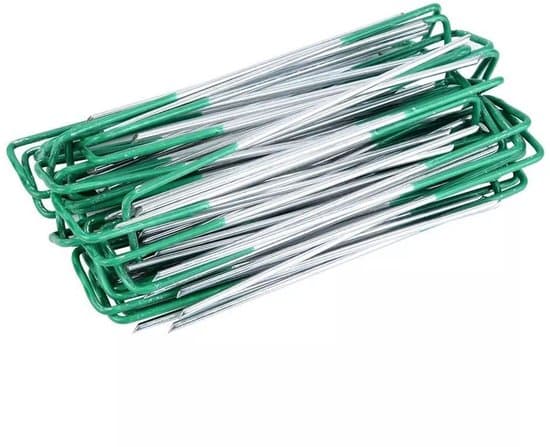 Halvgröna U-formade markpinnar i metall för konstgräs (galvaniserade) – Markdukspinnar (10-pack)