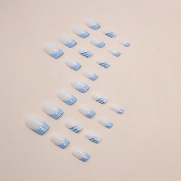 Sky Blue French Tip Press on Nails Square Medium Fake Nails med Twill Flash Designs för kvinnor