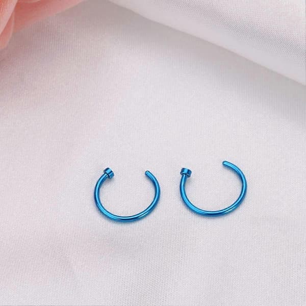 2 stk. Unisex Kirurgisk Stål Hængslet Klikker Segment Næseringe Bøjle Helix Brusk Øreringe Titanium Stål Kropspiercing Stud, Sort Blue