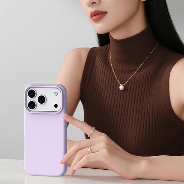 iPhone 17 Pro Deksel MagSafe Flytende Silikon Beige