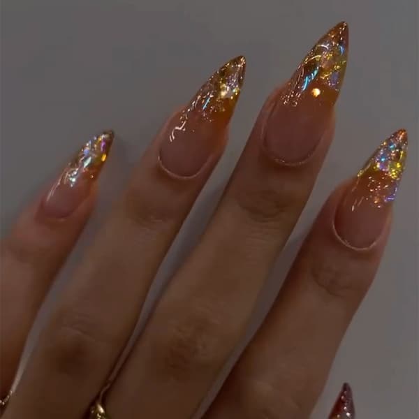 24 st korta mandelnaglar, guldglitter nageltippar, strassfria naglar, gradient nagelkonst