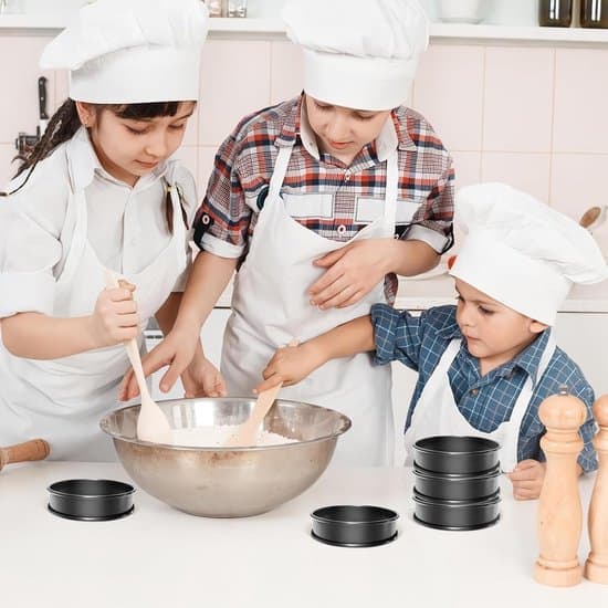 Bageforme - 12-delt kageringsæt - 8 cm kageringe - Non-stick ringforme - Rund bagning i rustfrit stål, (8,5*2,5 cm) Sort