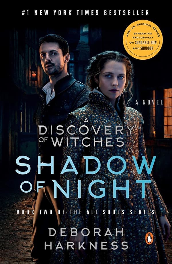 Shadow of Night (TV-sidonta) 9780143136729