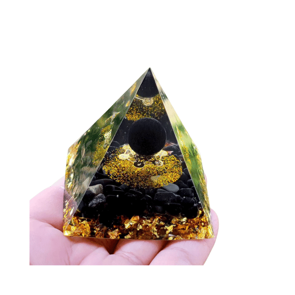 Positiv energi krystallpyramide krystallkule og obsidian bildekorasjon