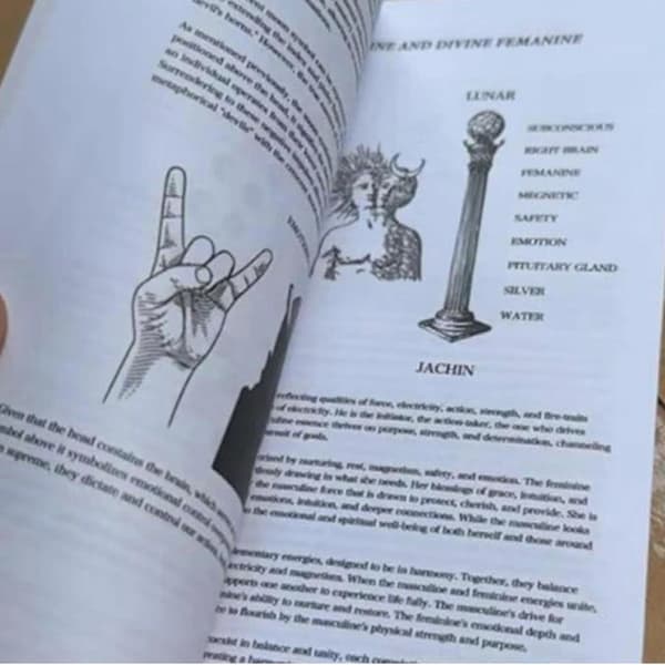 Visdomsbog med farverige sider Filosofisk livsvejledning Notesbog til selvrefleksion og meditation A A