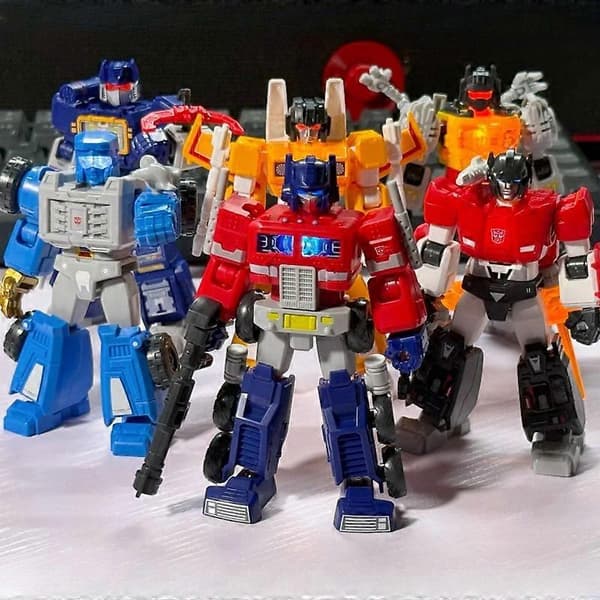 LED Lysende Versjon2 Shine1990 Transformers Blindboks Optimus Prime Robot Leke Samlemodell Barnebursdagsgave F