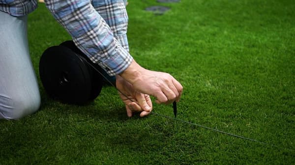 100 kiinnitystappia oheiskaapeleille - 12,5 cm