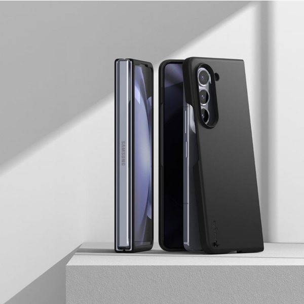 Ringke Galaxy Z Flip 5 -matkapuhelinsuoja Slim - musta