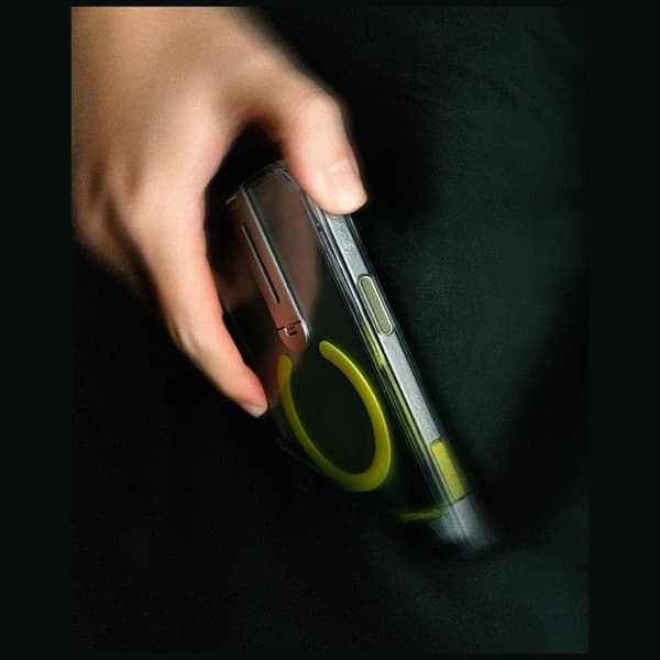Skinarma telefontaske til iPhone 16 Pro Max MagSafe Helix 360 Transparent