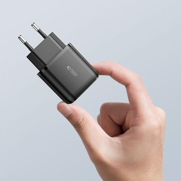 Tech-Protect C20W 2-Port Nätverk Laddare PD20W/QC3.0 - Svart