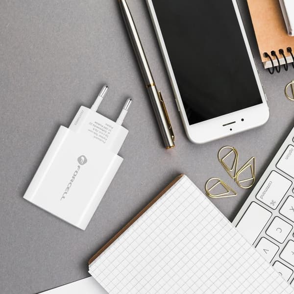 Forcell USB C Reseladdare med Type C kabel 25W QC 4.0 1m Vit