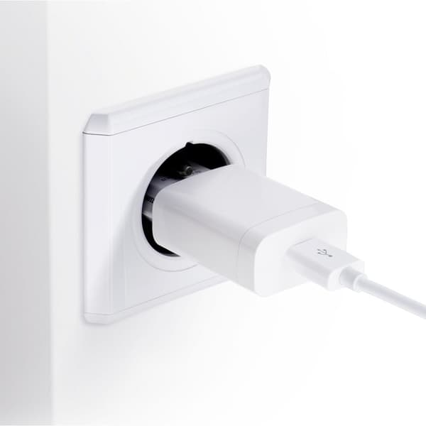 Forcell-laddare med USB A-uttag typ-C kabel 2.4A 18W QC 3.0 Vit