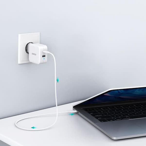 Choetech Väggladdare USB-A Till USB-C 65W - Vit Vit