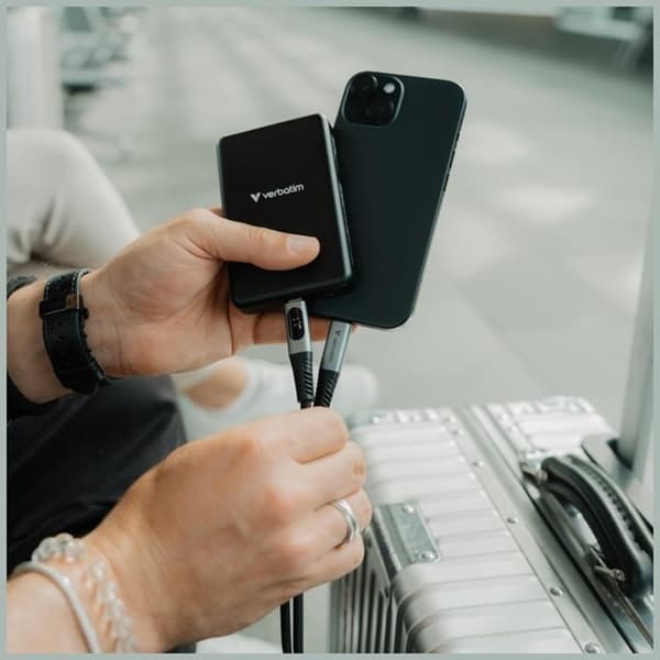Verbatim USB-C til USB-C 100W kabel 120cm synkronisering og opladning - sort Svart