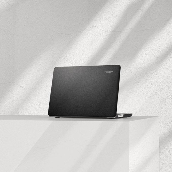 Spigen MacBook Pro 16 (2021/2022) pitäisi istua kaupunkiin - musta
