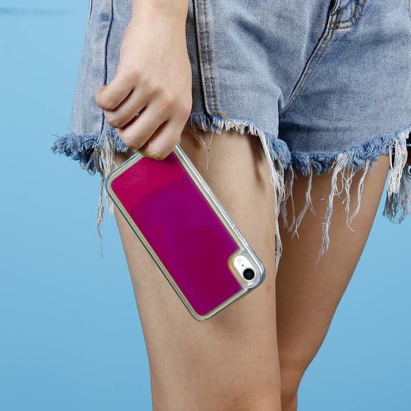 Liquid Neon Sand -kuori iPhone XR:lle - Violet Lila