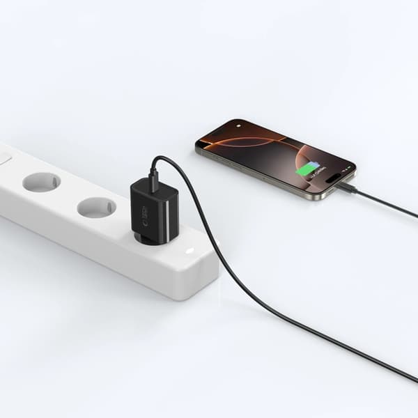 Tech Protect Vægoplader USB-C 20W - Sort Svart