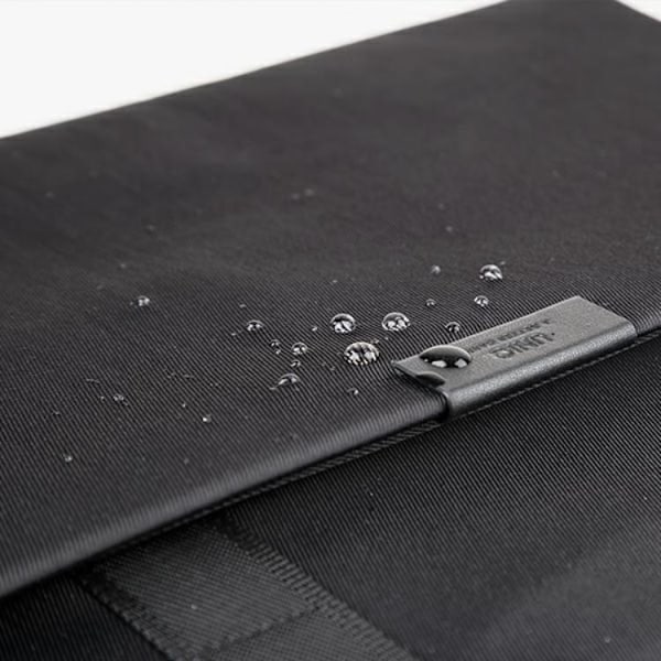 UNIQ Datorfodral 16'' Torba Stockholm - Midnight Svart