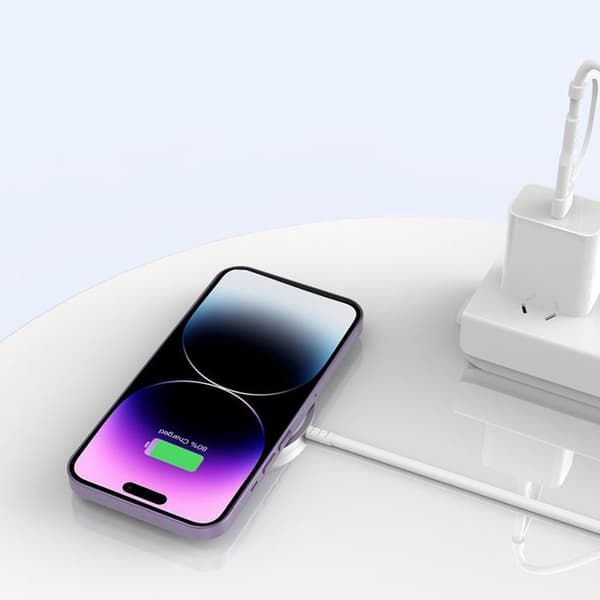 Tech-Protect Magsafe Trådløs Oplader Magnetisk QI 15W-A44 - Hvid Vit