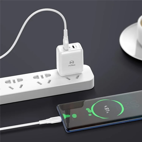 MCDODO USB-A - USB-C Kabel 1.2M - Vit Svart