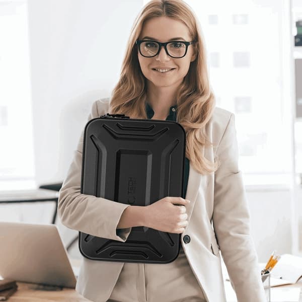 Tech-Protect Bærbar Taske 15-16" Kevlar Pro - Sort Svart