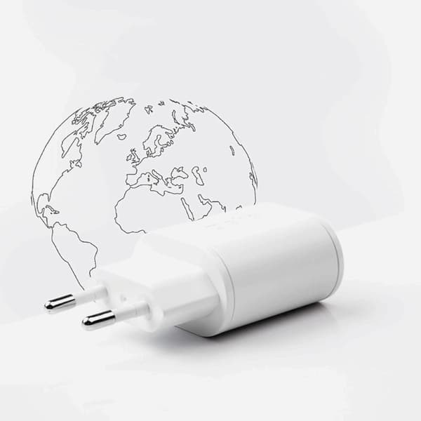 SBS Snabbladdare 20W USB-A USB-C med PD - Vit Vit