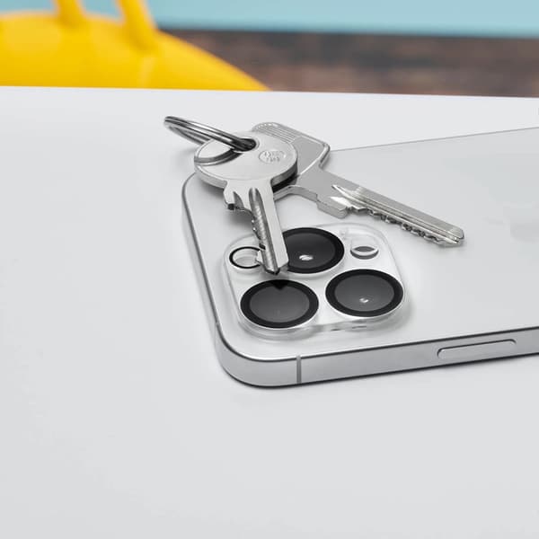 Hama iPhone 16/16 Plus Kameralinsskydd Härdat glas Svart