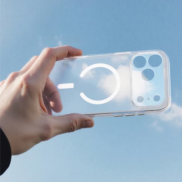 AmazingThing Mobilskal För iPhone 18 Pro/17 Pro Magsafe Minimal - Transparent