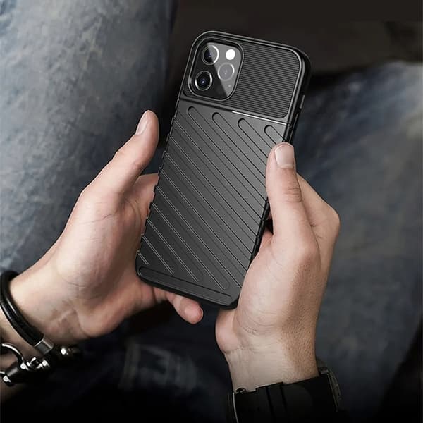 Mobilskal till iPhone 17 Pro Max Thunder Armored - Svart Svart