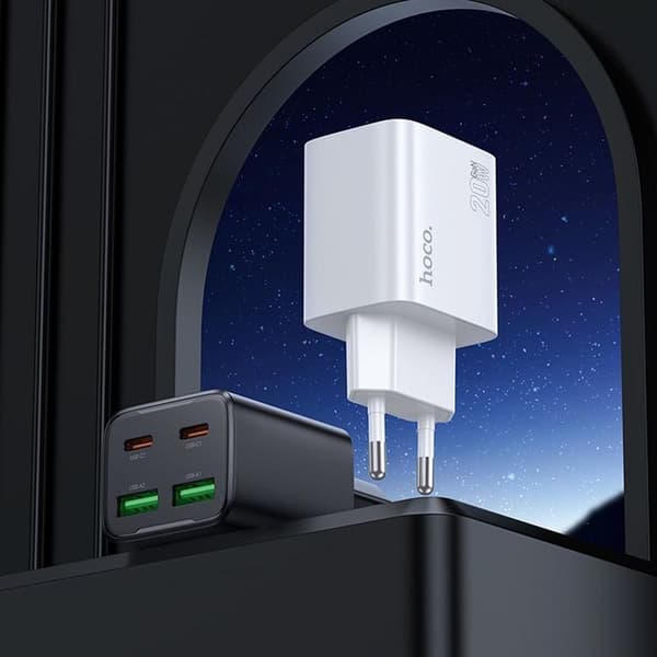 Hoco Hurtigoplader PD 20W 2xUSB-A 2xUSB-C QC3.0 3A N55 - Sort Svart