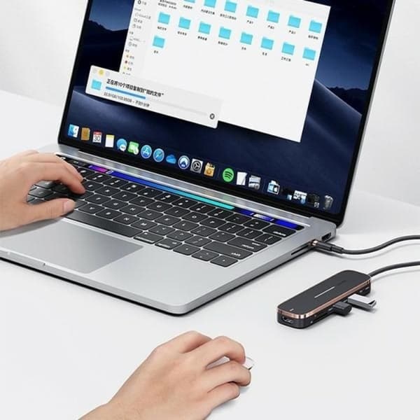 USAMS Adapter Hubb 3xUSB-A USB-C HDMI - Svart Svart