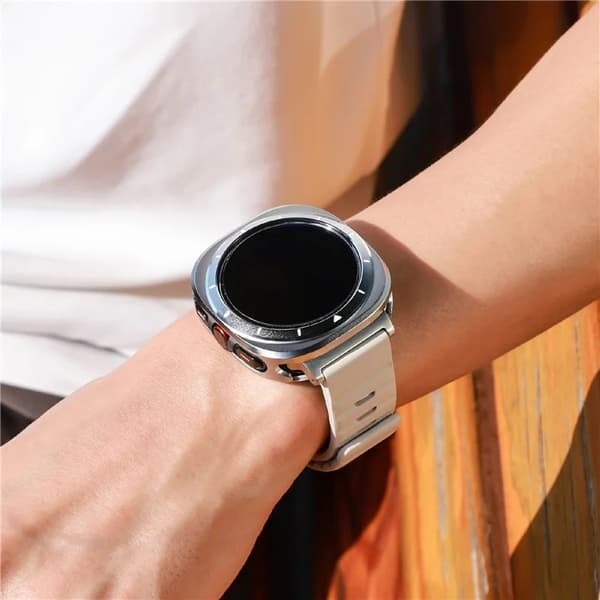 Mobilskal till Galaxy Watch Ultra (47mm) Bumper - Silver/Vit Silver
