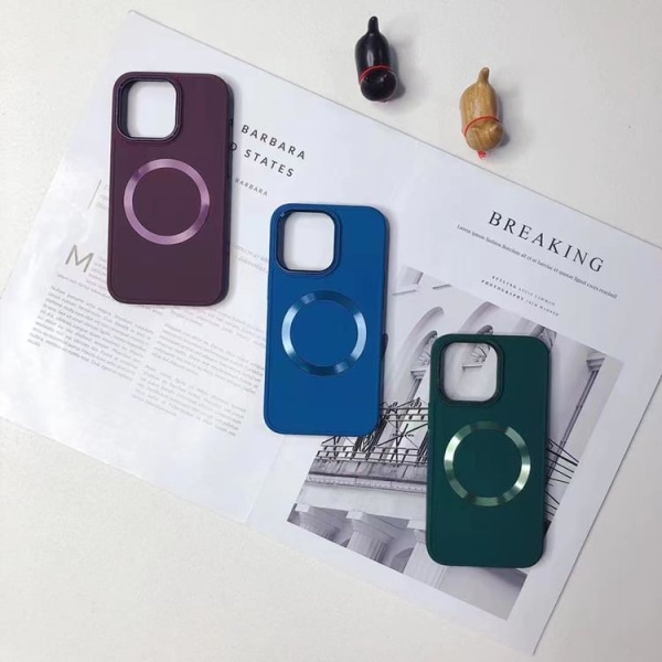 BOOM iPhone 14 Pro Case Magsafe nestemäinen silikoni - laventeli