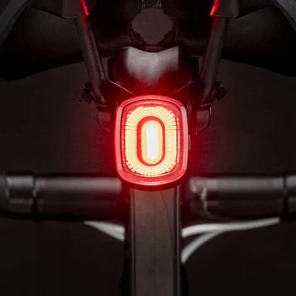 Rockbros Q2S LED USB-C Cykel Baglys - Sort Svart