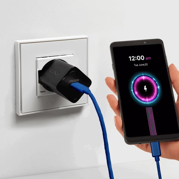 SBS USB-C - USB-C-kaapeli 1,5 m 60 W punottu - sininen Blå